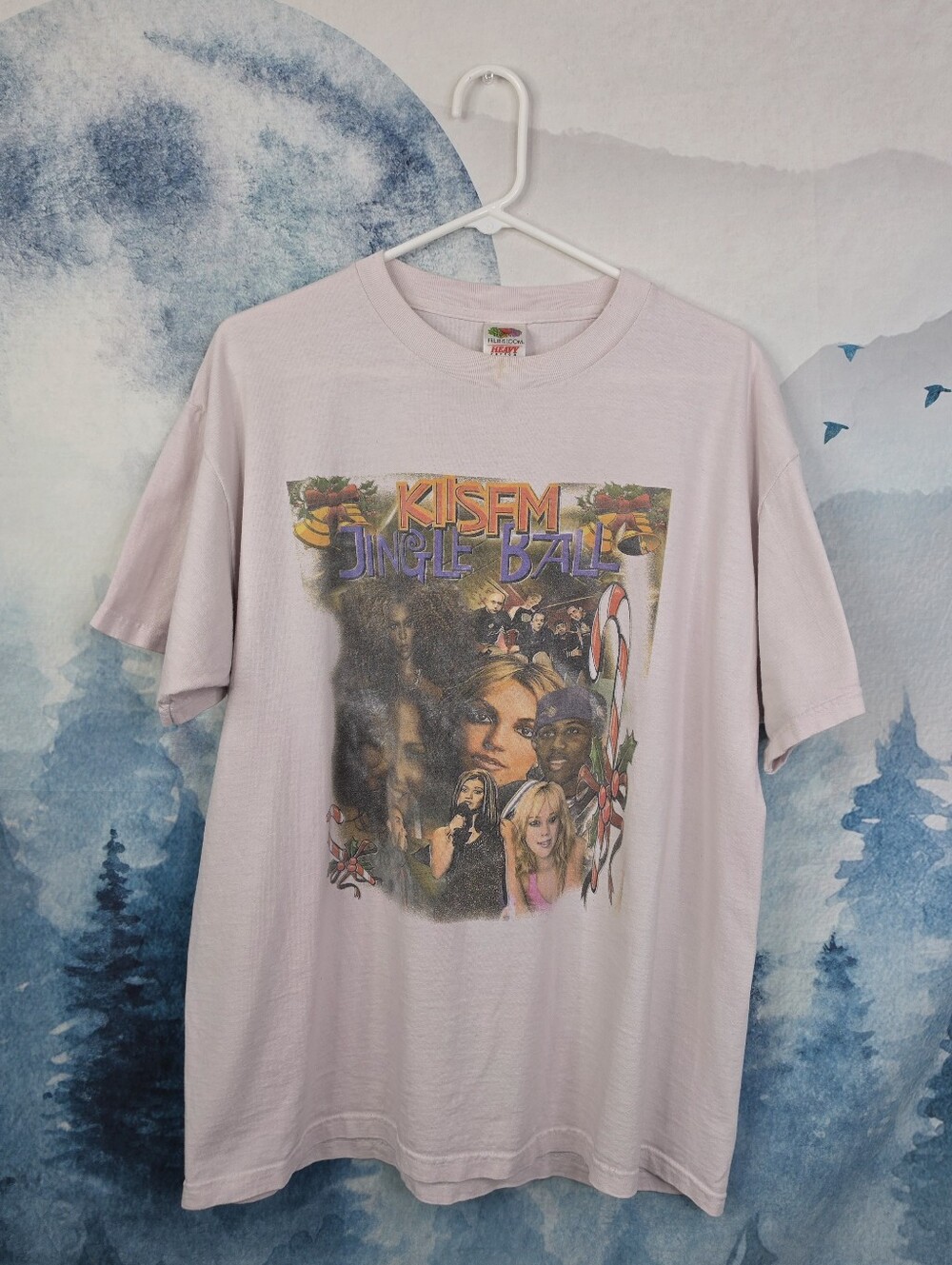 Vintage Kiss FM Jingle Ball Concert Tee Britney Spears Beyonce Hilary Duff 2003